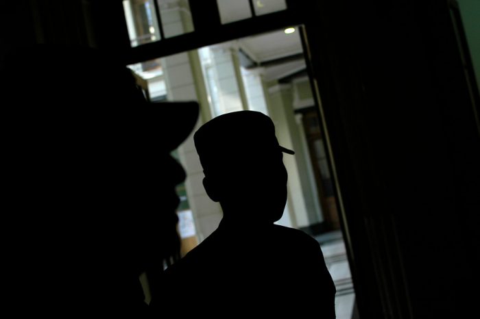 Suprema ordena reserva de información sobre ex integrantes de la CNI que permanecen como empleados civiles del Ejército Suprema ordena reserva de información sobre ex integrantes de la CNI que permanecen como empleados civiles del Ejército