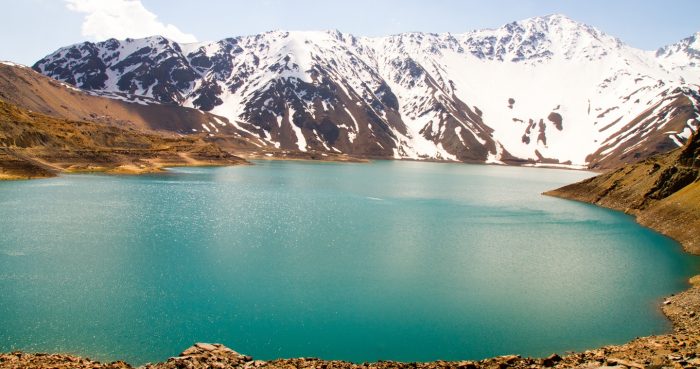 El 84% del agua de Chile corre hacia el mar sin ser aprovechada El 84% del agua de Chile corre hacia el mar sin ser aprovechada