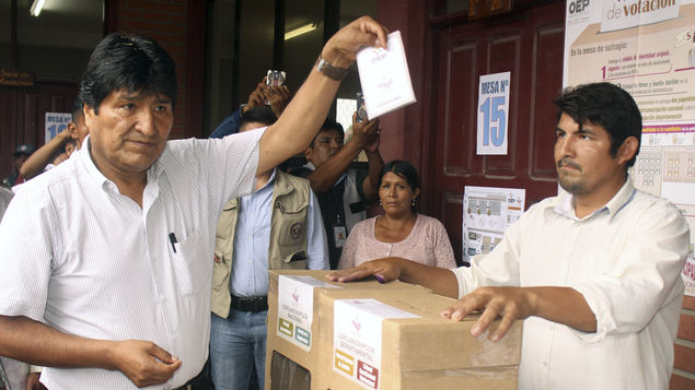 Bolivia responde con voto nulo tras fallo judicial a favor de Evo Morales que lo autoriza a presentarse a la reelección Bolivia responde con voto nulo tras fallo judicial a favor de Evo Morales que lo autoriza a presentarse a la reelección
