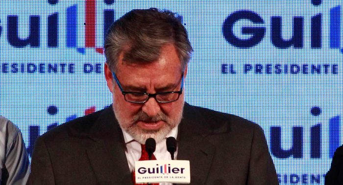Guillier: “Tenemos que ser autocríticos, hemos sufrido una dura derrota” Guillier: