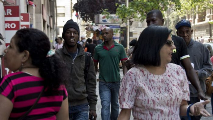Ni asimilación ni lástima: reconocimiento y derechos para la comunidad haitiana en Chile Ni asimilación ni lástima: reconocimiento y derechos para la comunidad haitiana en Chile