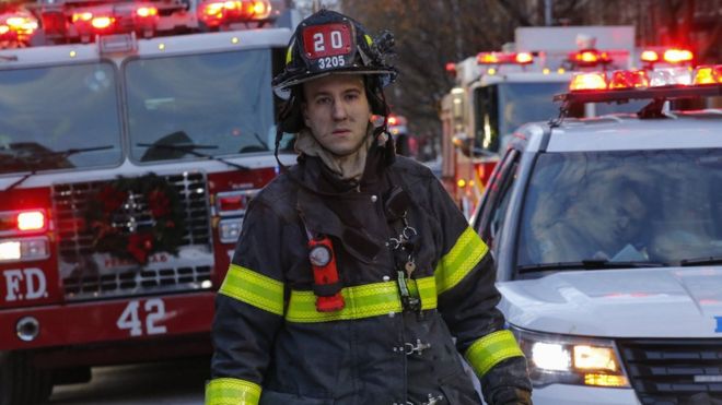 Cómo un niño de 3 años causó el peor incendio en Nueva York en un cuarto de siglo