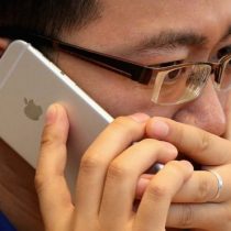 ¿Está más lento tu iPhone? Apple reconoce por primera vez que ralentiza deliberadamente sus teléfonos