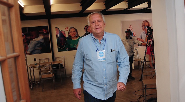 Burgos defenestra idea de Teillier: “Acuerdo político con el Frente Amplio sería un error para la DC” Burgos defenestra idea de Teillier: