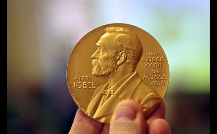 De Premios Nobel y otras bellas artes De Premios Nobel y otras bellas artes