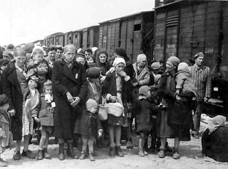 Autora argentina explora el levantamiento de Varsovia contra los nazis en clave familiar Autora argentina explora el levantamiento de Varsovia contra los nazis en clave familiar