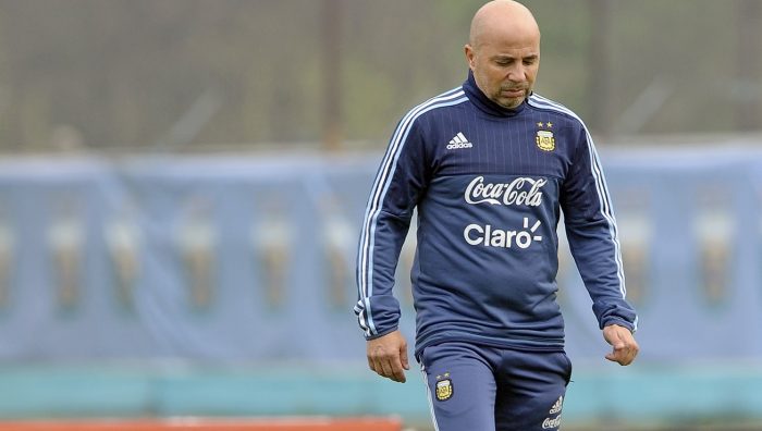 Comentaristas trasandinos dejan a Sampaoli más abajo de la tierra: “Nunca vi a un DT argentino puteado en una cancha durante un mundial” Comentaristas trasandinos dejan a Sampaoli más abajo de la tierra: