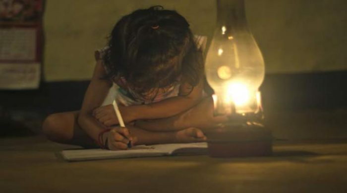 Casi mil millones de personas en el mundo viven sin electricidad, según ONU Casi mil millones de personas en el mundo viven sin electricidad, según ONU
