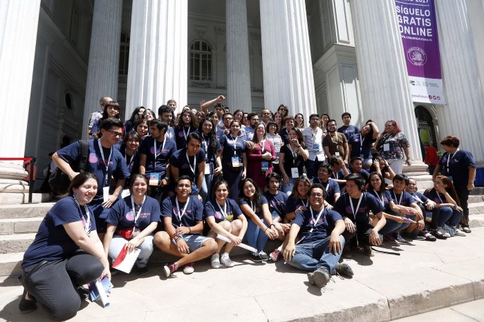 Congreso Futuro: “Ellas buscan este tipo de instancias más que los hombres, que tienen una pega más fácil en ciencias por el hecho de ser hombres” Congreso Futuro: “Ellas buscan este tipo de instancias más que los hombres, que tienen una pega más fácil en ciencias por el hecho de ser hombres”