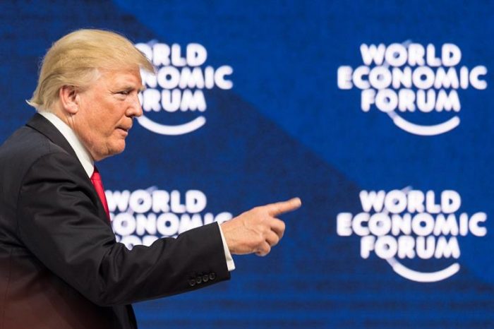 Trump en Davos: «Siempre pondré a EEUU primero, pero ello no quiere decir EE.UU. solo» Trump en Davos: