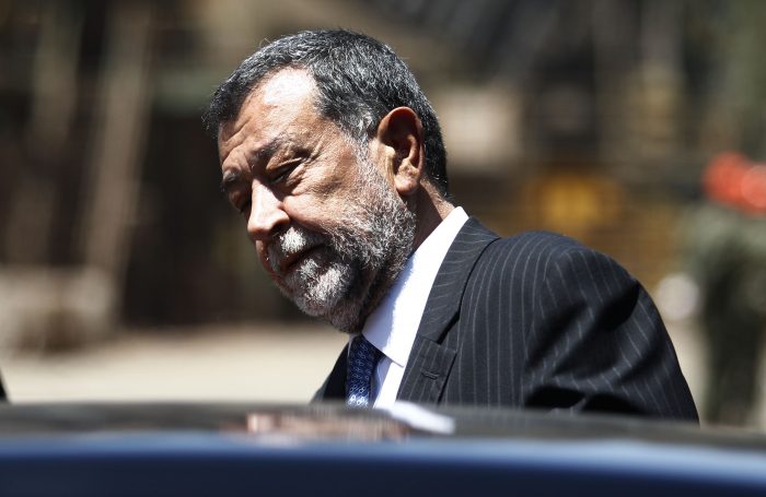 Mario Fernández y Aleuy en la mira por el caso Huracán: Comisión investigadora les imputa responsabilidades Mario Fernández y Aleuy en la mira por el caso Huracán: Comisión investigadora les imputa responsabilidades