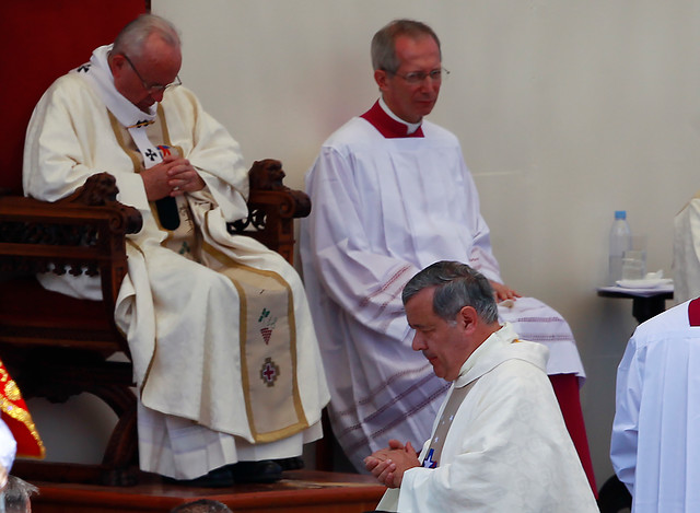 Sacerdote dispara misil en la Iglesia católica: acusa a obispos de seguir «conveniencia del poder» y abandonar la «salvación de las almas» Sacerdote dispara misil en la Iglesia católica: acusa a obispos de seguir