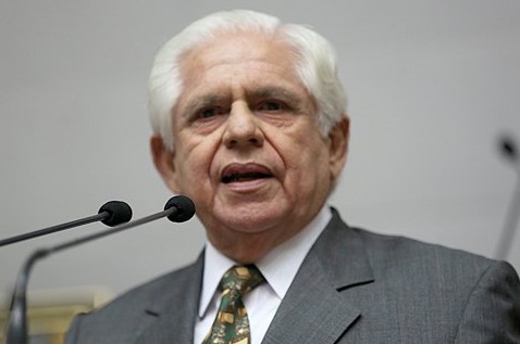 Oposición venezolana antepone diferir presidenciales a decisión de participar Oposición venezolana antepone diferir presidenciales a decisión de participar