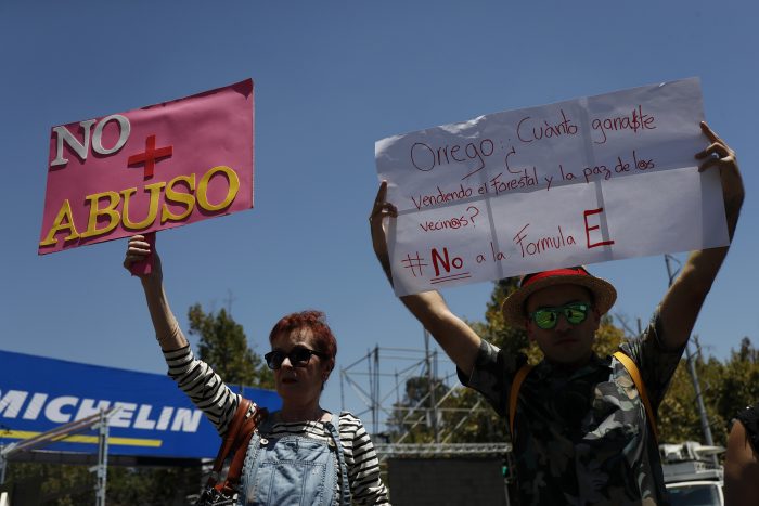 Fórmula E: coordinadora de Espacios Públicos de Santiago criticó la forma en la que fue trazado el circuito Fórmula E: coordinadora de Espacios Públicos de Santiago criticó la forma en la que fue trazado el circuito