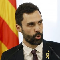 Parlamento catalán aplaza el debate de investidura del presidente regional
