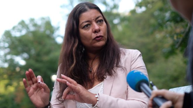 Resistencia francesa al #MeToo provoca que impulsora del movimiento en ese país termine denunciada por difamación Resistencia francesa al #MeToo provoca que impulsora del movimiento en ese país termine denunciada por difamación