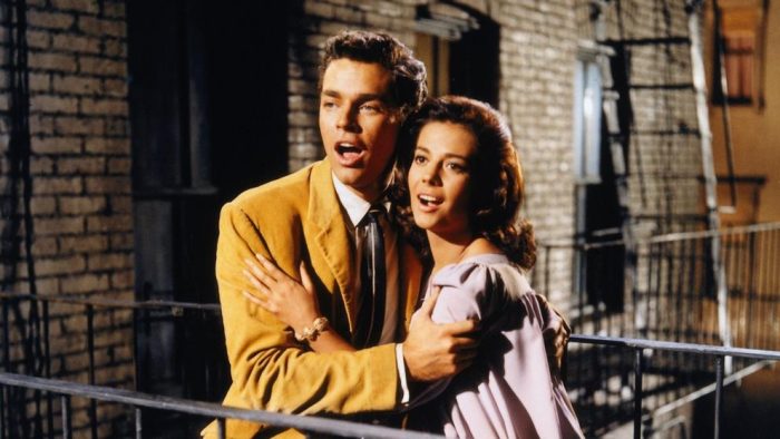 Steven Spielberg busca actores que hablen español para «remake» de «West Side Story» Steven Spielberg busca actores que hablen español para «remake» de «West Side Story»