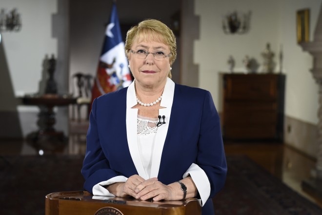 Bachelet dice en mensaje de Año Nuevo que cumplió sus «principales compromisos» y subraya que «la gratuidad se hizo realidad» Bachelet dice en mensaje de Año Nuevo que cumplió sus
