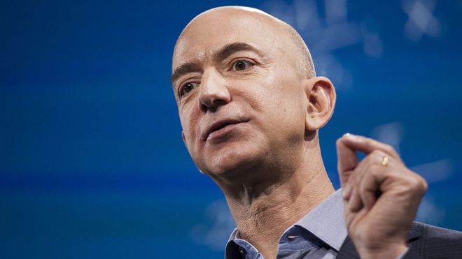 Cómo Jeff Bezos, el dueño de Amazon, se convirtió en «la persona más rica de la historia» (y superó a Bill Gates) Cómo Jeff Bezos, el dueño de Amazon, se convirtió en