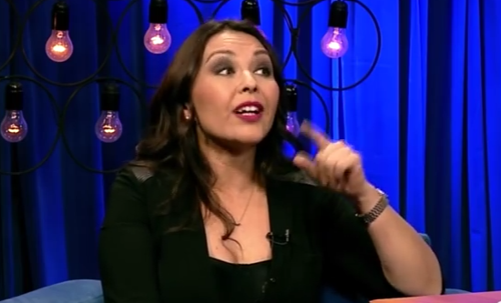 Denisse Malebrán con todo contra Los Tres Denisse Malebrán con todo contra Los Tres