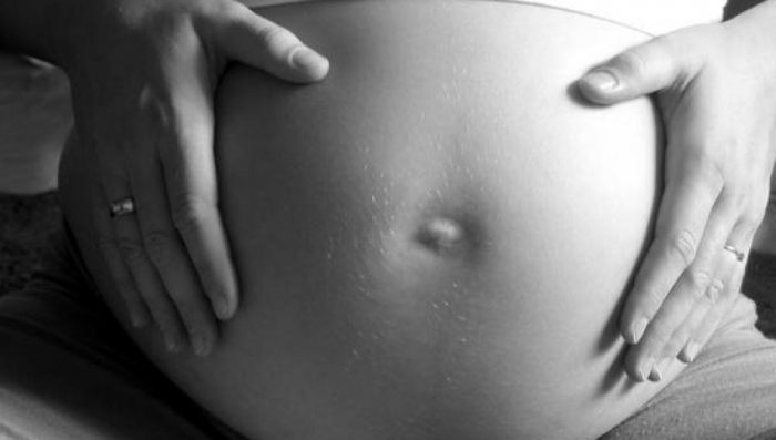 Científicos hallan que un tipo de proteína puede matar al feto en embarazo Científicos hallan que un tipo de proteína puede matar al feto en embarazo