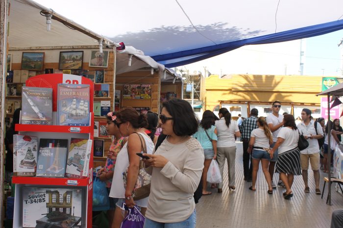 Feria del Libro de Ovalle celebrará su 30° versión con importante programación Feria del Libro de Ovalle celebrará su 30° versión con importante programación