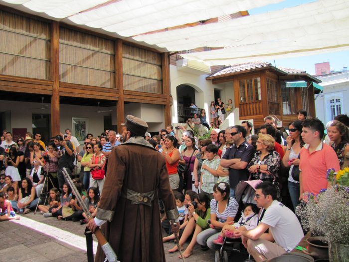 El teatro callejero, la pulseada eterna de la Patogallina El teatro callejero, la pulseada eterna de la Patogallina