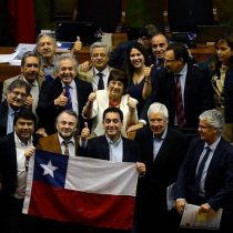 La derecha se saca bulto político de encima y aprueba proyecto de educación superior que establece la gratuidad