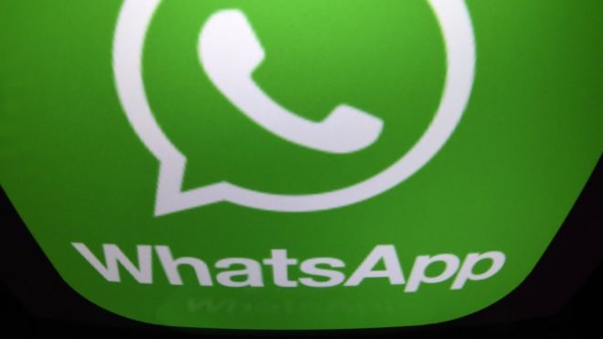 Cómo funciona la nueva herramienta de WhatsApp que permite ver videos de YouTube mientras sigues chateando Cómo funciona la nueva herramienta de WhatsApp que permite ver videos de YouTube mientras sigues chateando