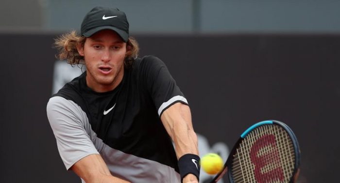 Nicolás Jarry derrotó a uruguayo Cuevas y llega a su primera semifinal ATP Nicolás Jarry derrotó a uruguayo Cuevas y llega a su primera semifinal ATP