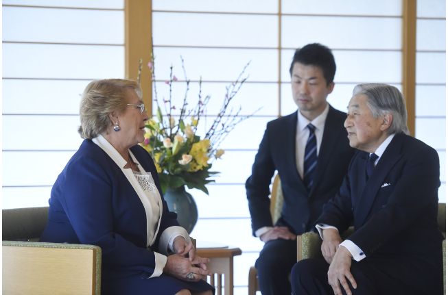 Emperador de Japón recibe a la Presidenta Bachelet