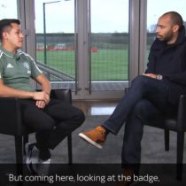 [VIDEO] Un íntimo Alexis Sánchez se confiesa con el histórico Thierry Henry: 