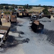 Gobierno informa que se querellará por quema de camiones en La Araucanía