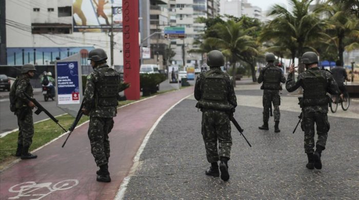 Militares a la calle: Michel Temer toma radical medida y deja en manos del Ejército control de Río de Janeiro Militares a la calle: Michel Temer toma radical medida y deja en manos del Ejército control de Río de Janeiro