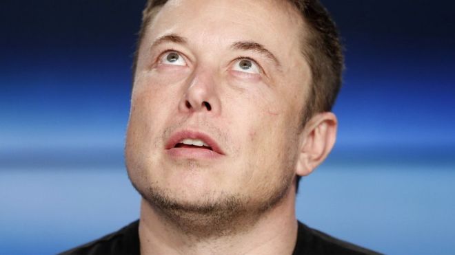 Quién es Elon Musk, el multimillonario creador de Tesla que lanzó su carro al espacio y que prevé conquistar el cosmos y las profundidades de la Tierra Quién es Elon Musk, el multimillonario creador de Tesla que lanzó su carro al espacio y que prevé conquistar el cosmos y las profundidades de la Tierra