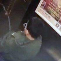 [VIDEO] Niño queda atrapado en ascensor tras orinar su panel de control y causar un cortocircuito