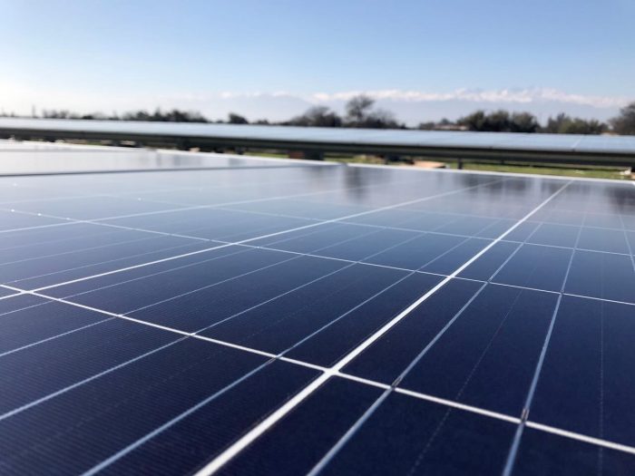 Reiterada alza en las tarifas eléctricas incentiva la instalación de energía fotovoltaica: Conoce sus incalculables beneficios Reiterada alza en las tarifas eléctricas incentiva la instalación de energía fotovoltaica: Conoce sus incalculables beneficios