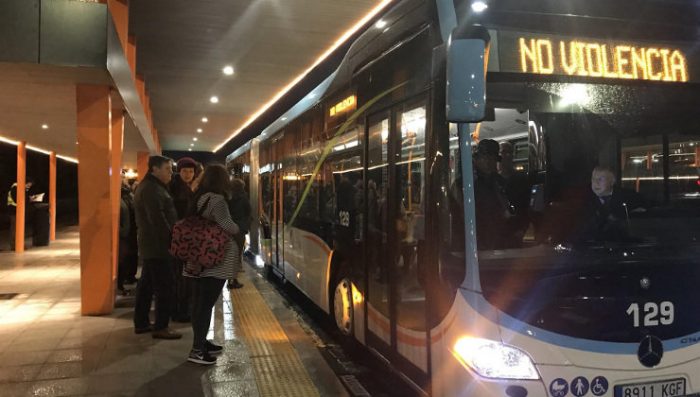 España implementa paradas “antiacoso” en el transporte público para evitar agresiones a mujeres España implementa paradas “antiacoso” en el transporte público para evitar agresiones a mujeres
