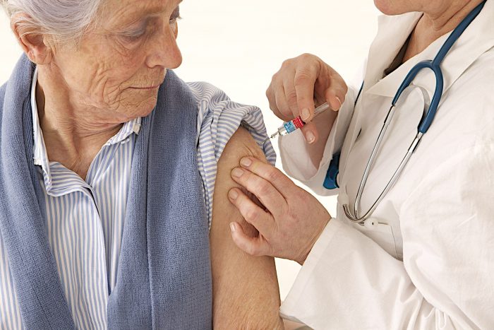 Adultos mayores, la prevención como base de una mejor calidad de vida Adultos mayores, la prevención como base de una mejor calidad de vida