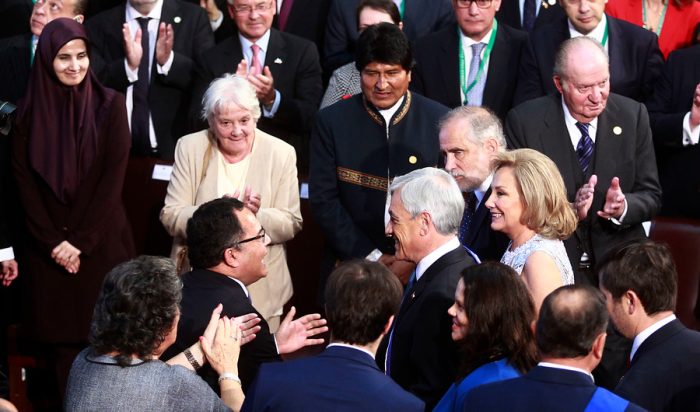 Fuera de protocolo: caídas y retrasos vip en la trastienda del cambio de mando Fuera de protocolo: caídas y retrasos vip en la trastienda del cambio de mando
