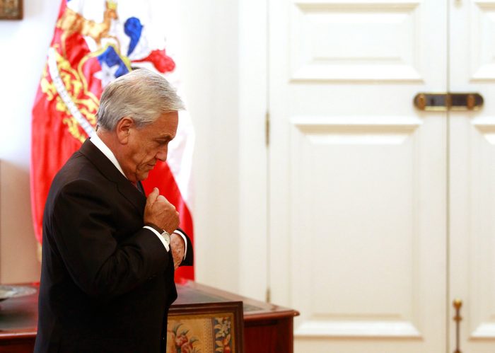 Bci le baja los humos a promesa de creación de trabajos de Piñera: espera que mejore el empleo formal a mediano plazo, pero desempleo se mantendría en 6,5% Bci le baja los humos a promesa de creación de trabajos de Piñera: espera que mejore el empleo formal a mediano plazo, pero desempleo se mantendría en 6,5%