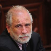 La sombra del secretismo de Zaldívar que Carlos Montes debe derribar en el Senado