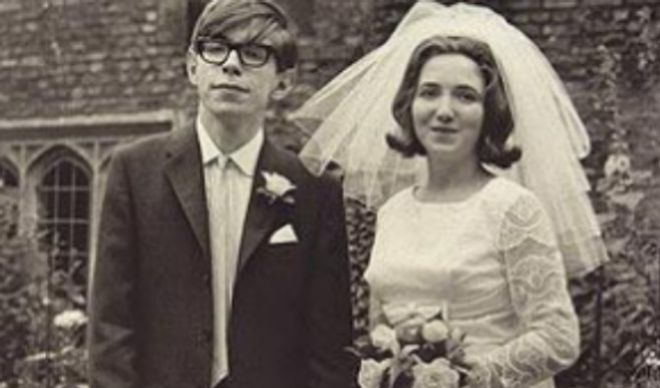 Las dos esposas de Stephen Hawking Las dos esposas de Stephen Hawking