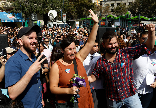 Frente Amplio se toma la oposición: Sánchez, Jackson y Boric los políticos con más proyección del país Frente Amplio se toma la oposición: Sánchez, Jackson y Boric los políticos con más proyección del país
