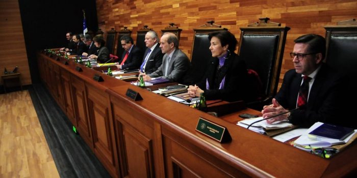 El Tribunal Constitucional, el negocio educativo y la lucha estudiantil El Tribunal Constitucional, el negocio educativo y la lucha estudiantil