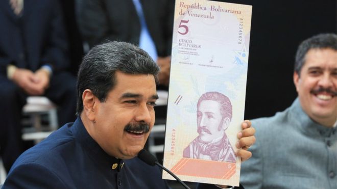 Venezuela le quita 3 ceros a su moneda, el bolívar, y reemplaza de nuevo sus billetes en medio de la hiperinflación Venezuela le quita 3 ceros a su moneda, el bolívar, y reemplaza de nuevo sus billetes en medio de la hiperinflación