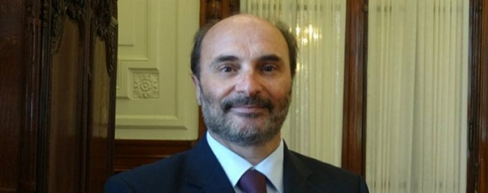 Ángel Cabeza: el resistido director del Servicio Nacional del Patrimonio Cultural Ángel Cabeza: el resistido director del Servicio Nacional del Patrimonio Cultural