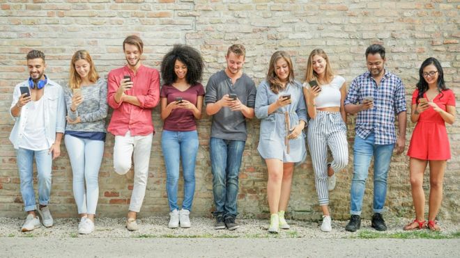 Cómo funciona la exitosa app hecha en Dinamarca que ayuda a que los estudiantes no utilicen tanto el celular