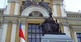 Gobierno y personalización de universidades del Estado Gobierno y personalización de universidades del Estado