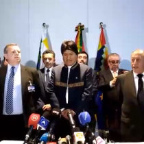 [VIDEO] Delegación boliviana entona el 